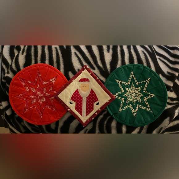 Handmade Pot Holders, Red and Green